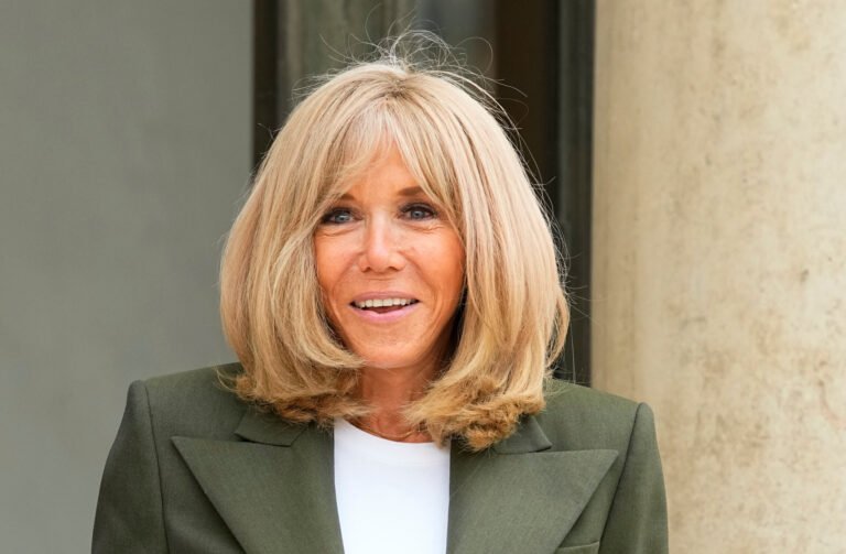 Brigitte Macron ungeschminkt – Natürlichkeit, Stil und der Blick hinter die Kulissen brigitte macron ungeschminkt