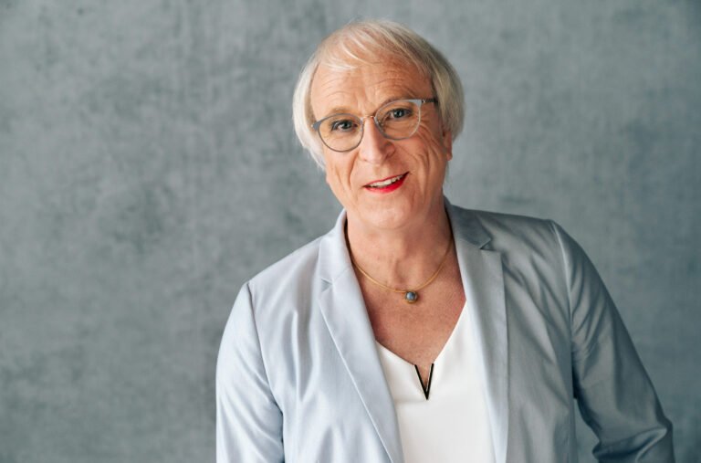 Lilo Wanders ungeschminkt – ein seltener Blick hinter die Kunstfigur lilo wanders ungeschminkt